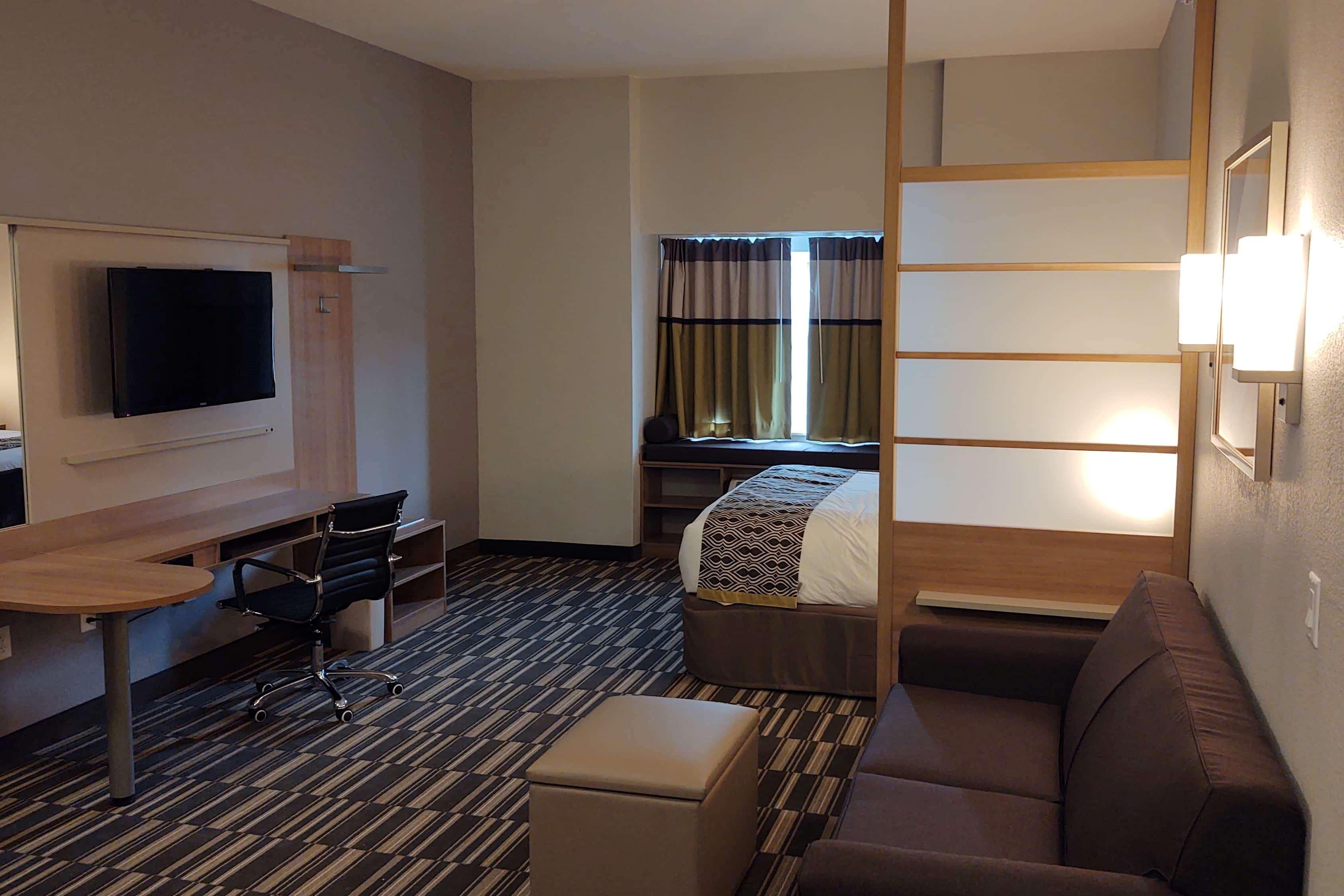 Microtel Inn & Suites By Wyndham Liberty/Ne Kansas City Area Exterior photo